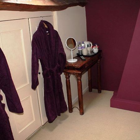 The Halford Hotel Halford  Camera foto