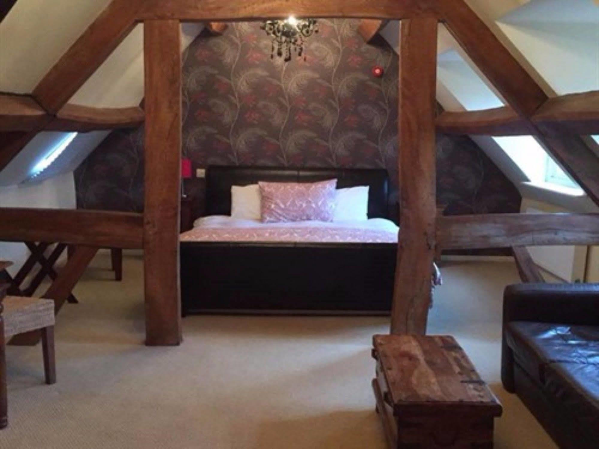 The Halford Hotel Halford  Esterno foto